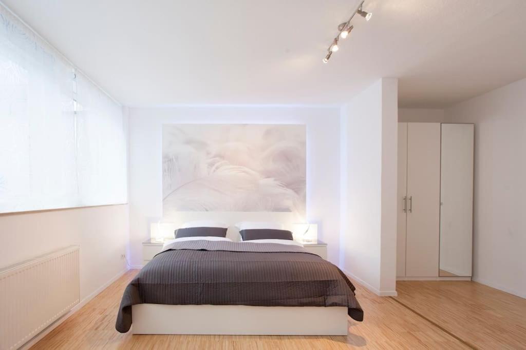Exclusive 2-Room Souterrain Apartment Nuremberg Bagian luar foto