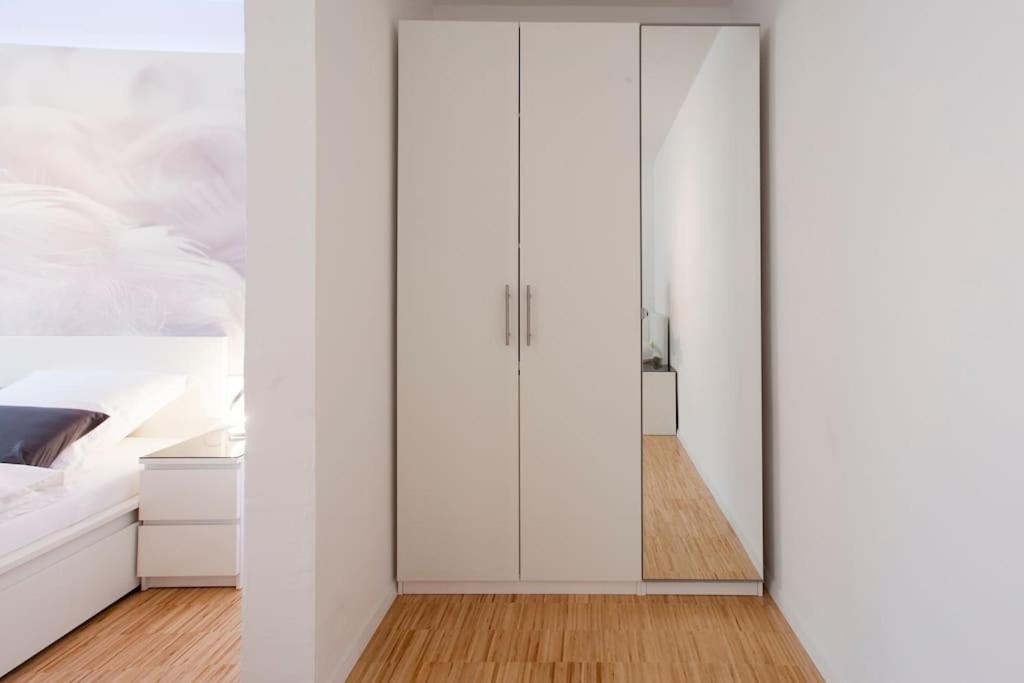Exclusive 2-Room Souterrain Apartment Nuremberg Bagian luar foto